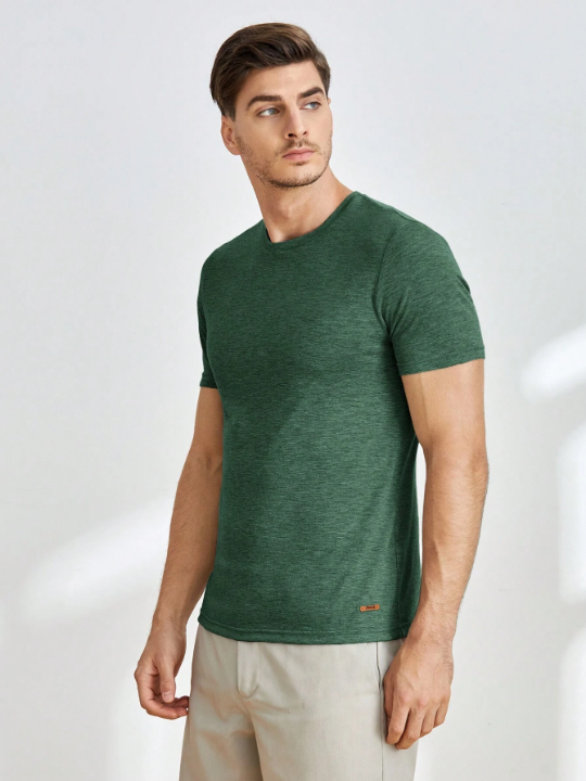 Manfinity Homme Men Solid Round Neck Tee