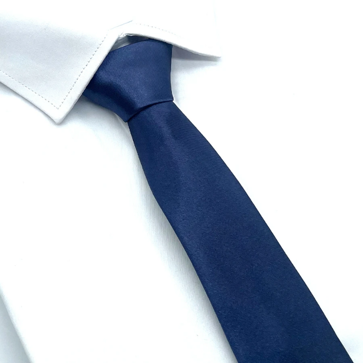 1pc Men Elegant Solid Tie Ideal Choice For Gifts