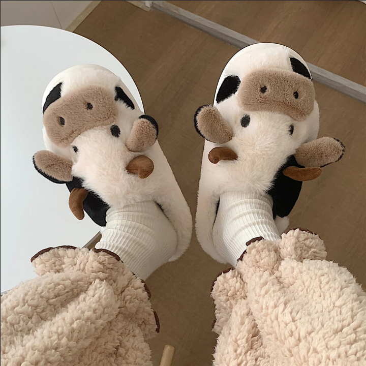 Home Animal Cute Cartoon Slippers Warm, Fashionable And Comfortable Cow Plus Velvet Slippers