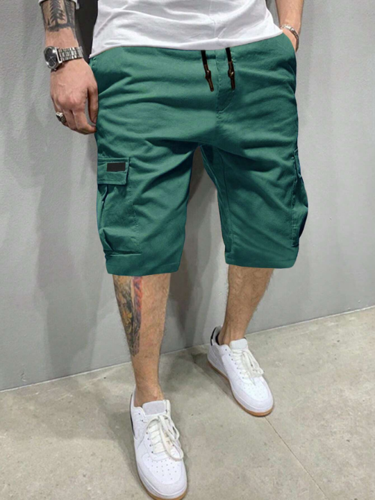 Manfinity Hypemode Men Flap Pocket Drawstring Waist Loose Cargo Shorts