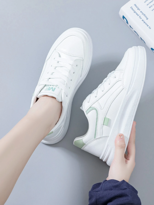 2023 New Arrival Women's Thick-soled Sneakers In White & Green With College Style, Versatile For Students' Casual Sports Activities