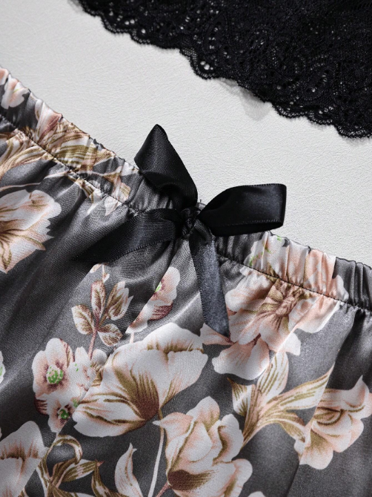 Classic Sexy Floral Lace Bralette With Floral Print Shorts