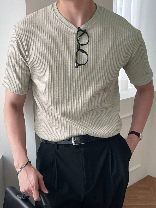 DAZY Men Solid Ribbed Knit Tee