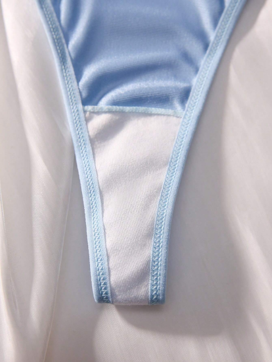 Contrast Lace Underwire Lingerie Set