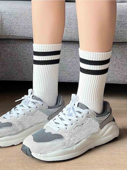 3 pairs of white striped mid-tube socks casual sports women's socks with shark pants outerwear tide socks stockings