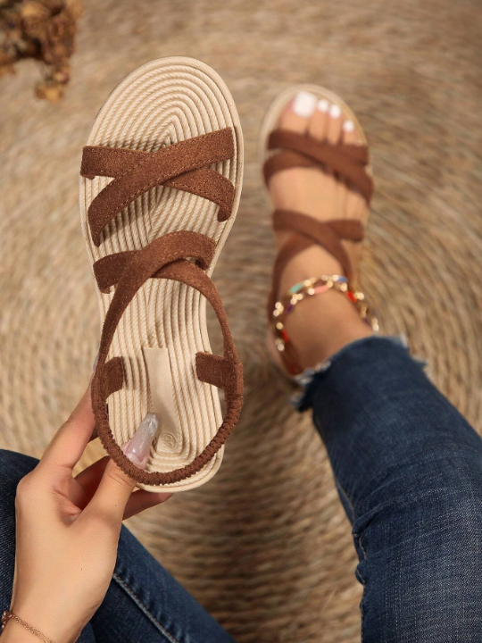 Women's Comfortable And Fashionable Flat Sandals For Casual Wear In Summer