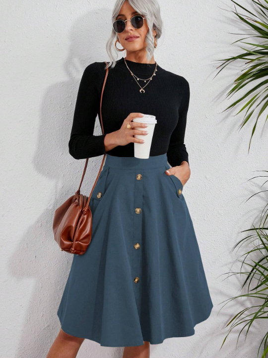 Solid Button Detail Flare Skirt