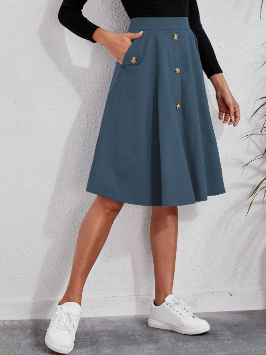 Solid Button Detail Flare Skirt