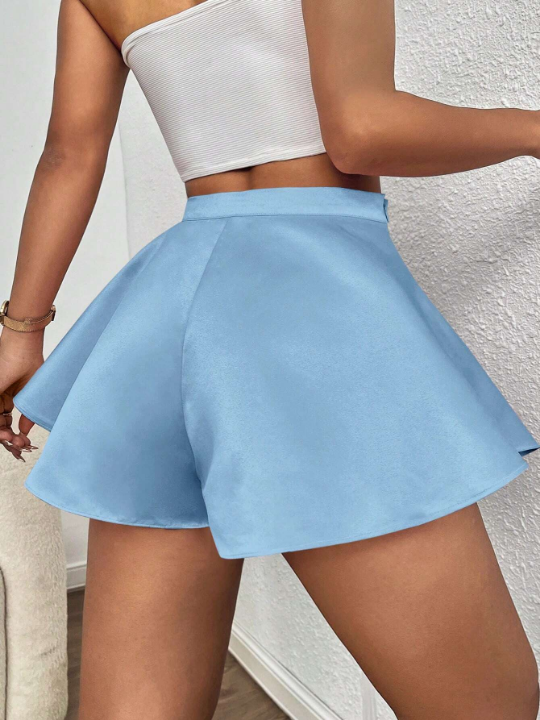 Essnce Solid Wide Leg Shorts