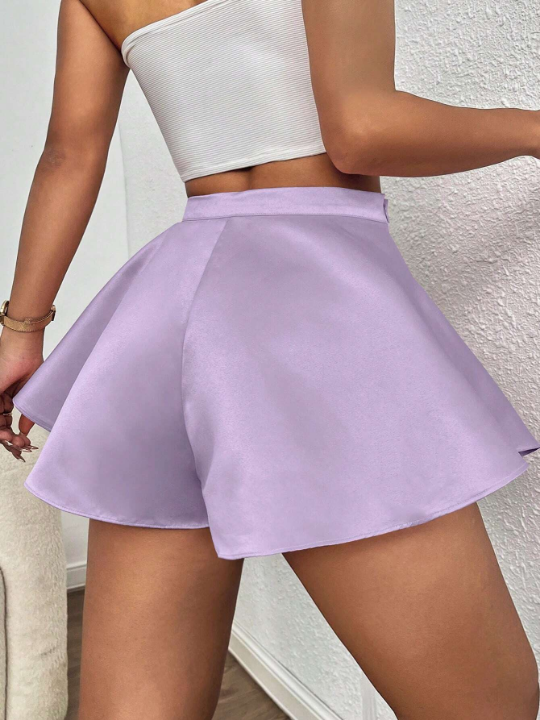 Essnce Solid Wide Leg Shorts