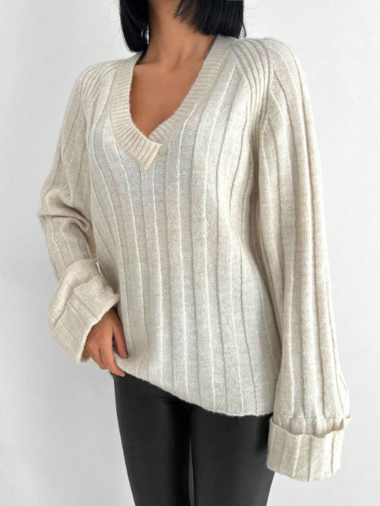 Solid Raglan Sleeve V Neck Ribbed Knit Sweater