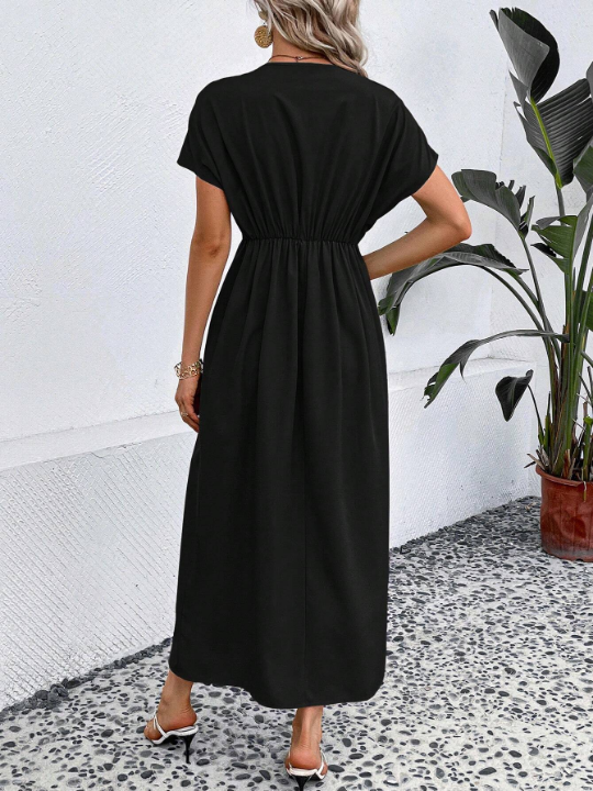 Solid Plunging Neck Fold Pleated Detail Dress