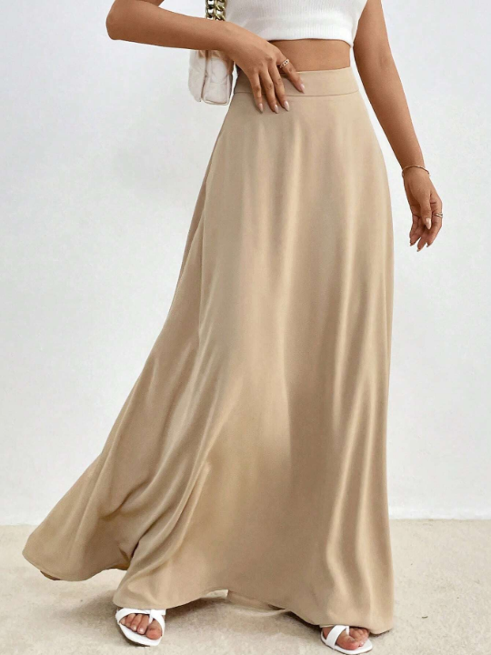 Essnce Solid High Waist Maxi Skirt