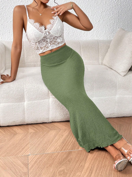 Priv Lettuce Trim Mermaid Hem Skirt