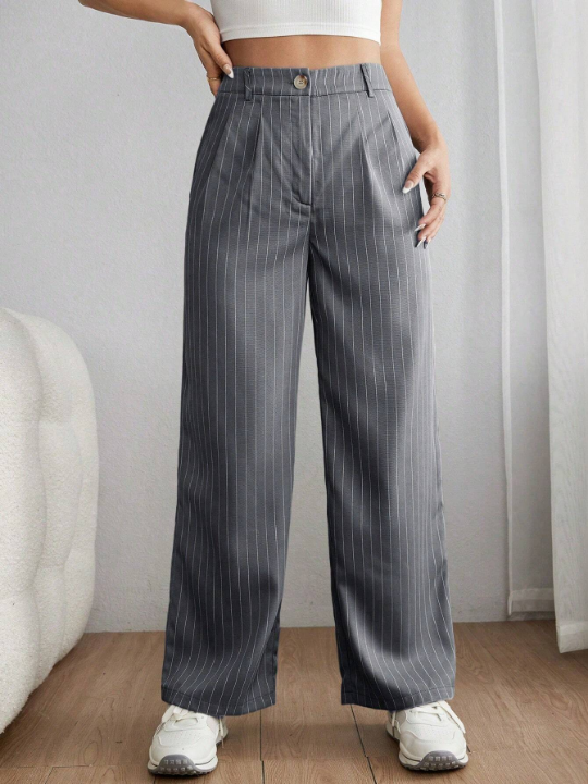 PETITE Striped Print Plicated Detail Pants