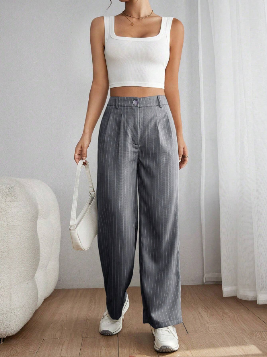 PETITE Striped Print Plicated Detail Pants