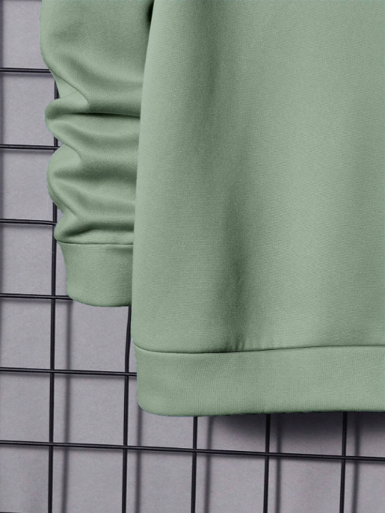 Manfinity Hypemode Men Letter Graphic Drawstring Hoodie