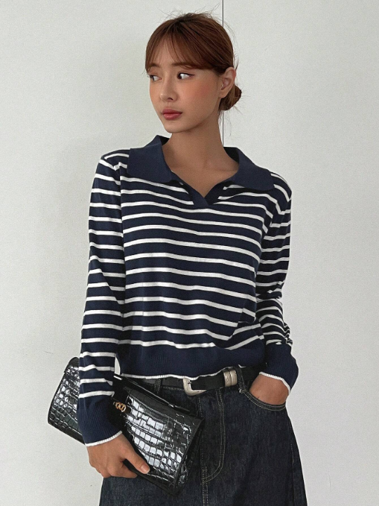 DAZY Striped Pattern Sweater