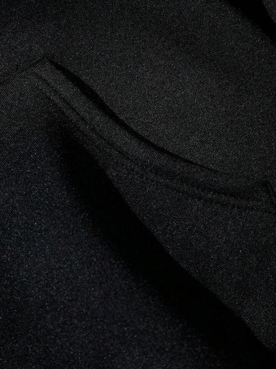 Manfinity EMRG Men Cartoon Graphic Drawstring Hoodie