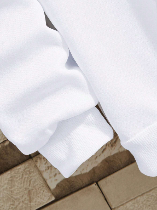 Men Solid Thermal Lined Sweatshirt