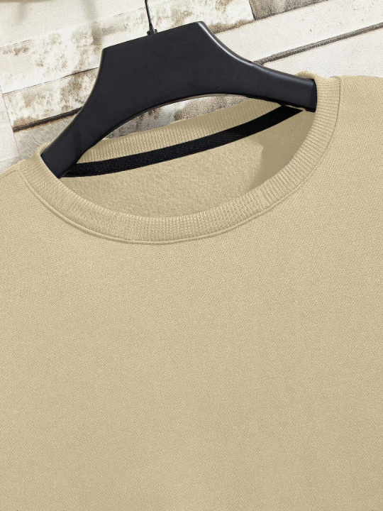 Men Solid Round Neck Sweatshirt Without Necklace