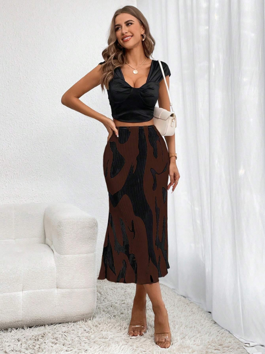 Privé Allover Print High Waist Skirt