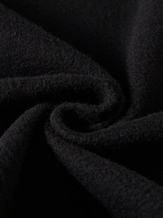 Men Solid Thermal Lined Sweatshirt