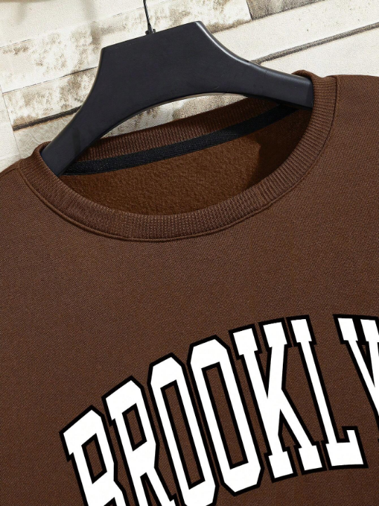 Men Letter Graphic Thermal Lined Sweatshirt