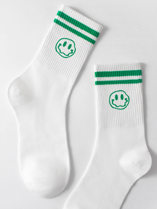 1 Pair Men's Mid-calf Socks With Smiling Face & Green Double Stripe Patterns, Breathable & Odor-resistant, Suitable For Daily Wear And Outdoor Activities