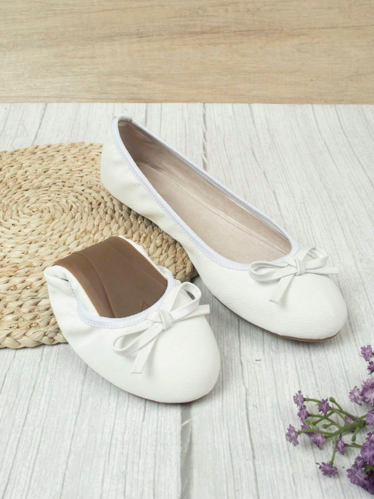 Fashionable And Comfortable Women's Flat Shoes