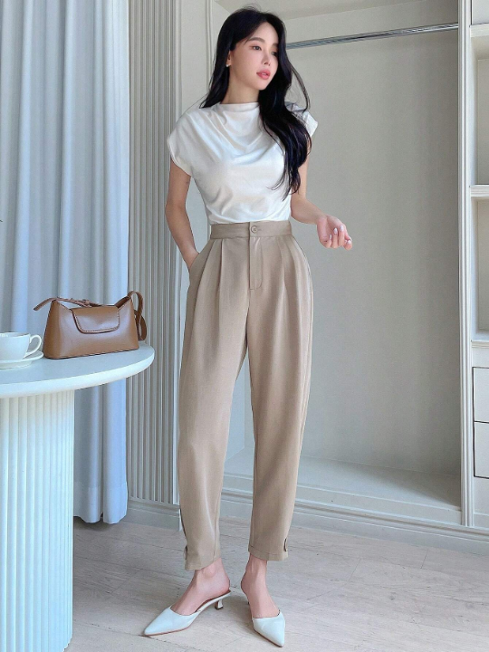 DAZY High Waist Plicated Detail Slant Pocket Pants