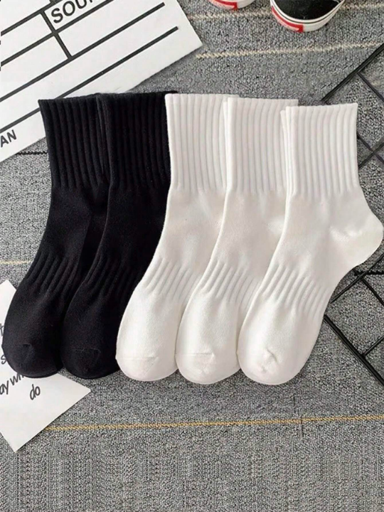 5pairs Women's Casual Black & White Mid-calf Socks For Spring And Autumn