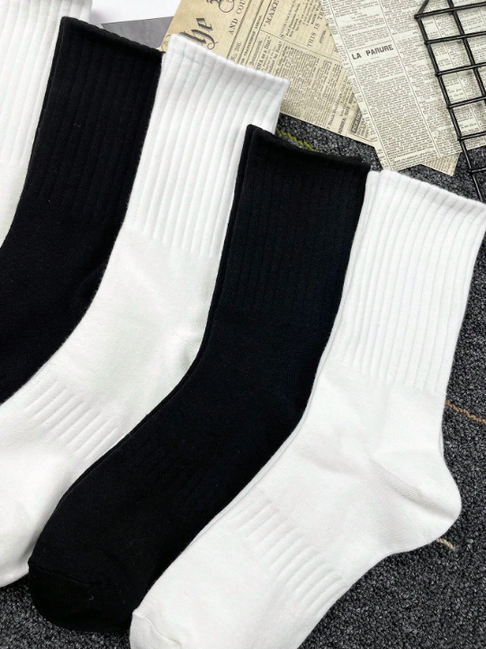 5pairs Women's Casual Black & White Mid-calf Socks For Spring And Autumn