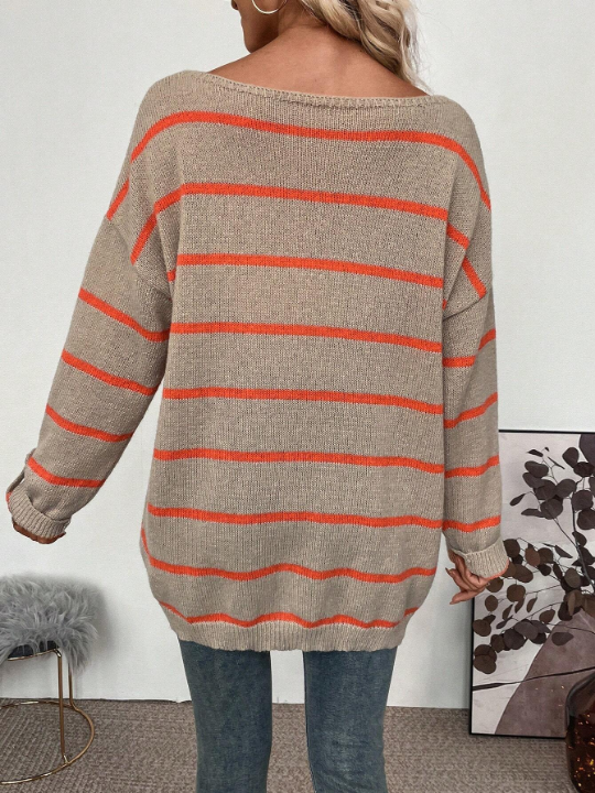 LUNE Striped Pattern Drop Shoulder Pocket Patched Sweater