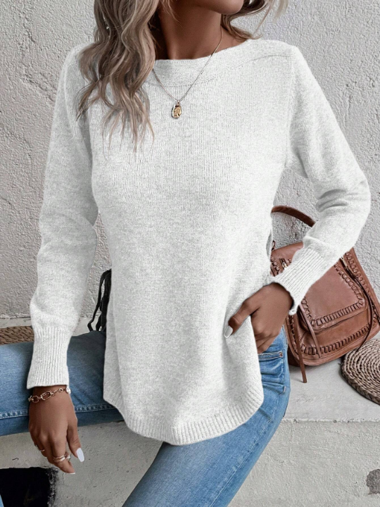 Clasi Solid Curved Hem Sweater