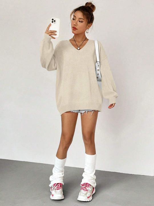 Qutie Solid V Neck Drop Shoulder Sweater