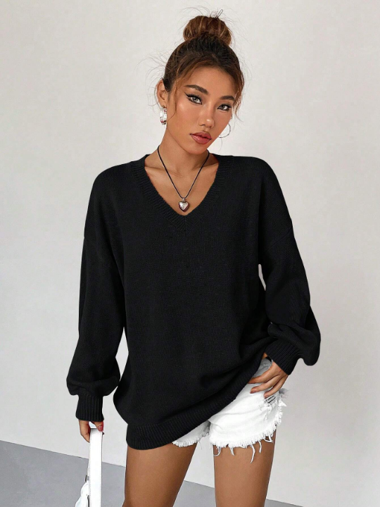 Qutie Solid Drop Shoulder V Neck Sweater