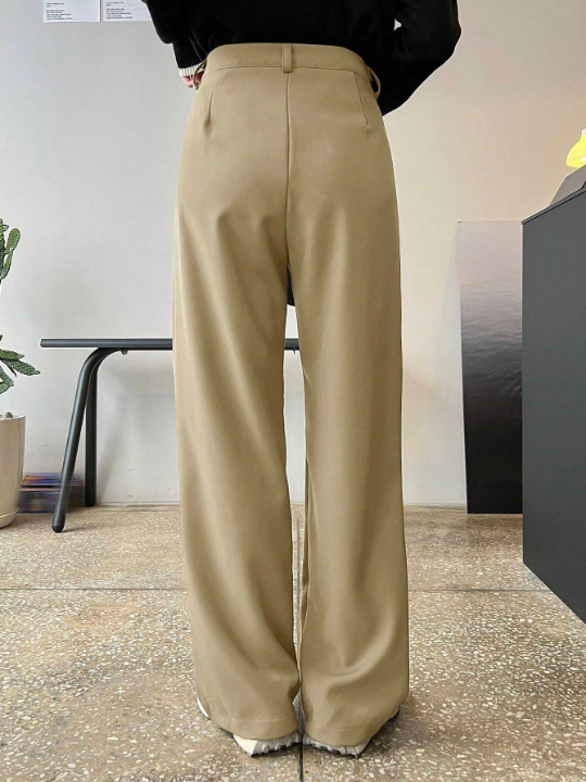 DAZY Plicated Detail Straight Leg Pants