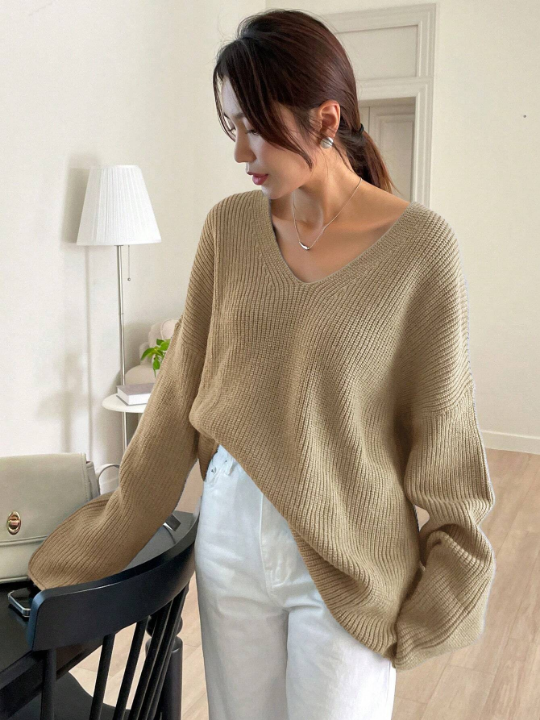 DAZY Solid Drop Shoulder Ribbed Knit V Neck Sweater