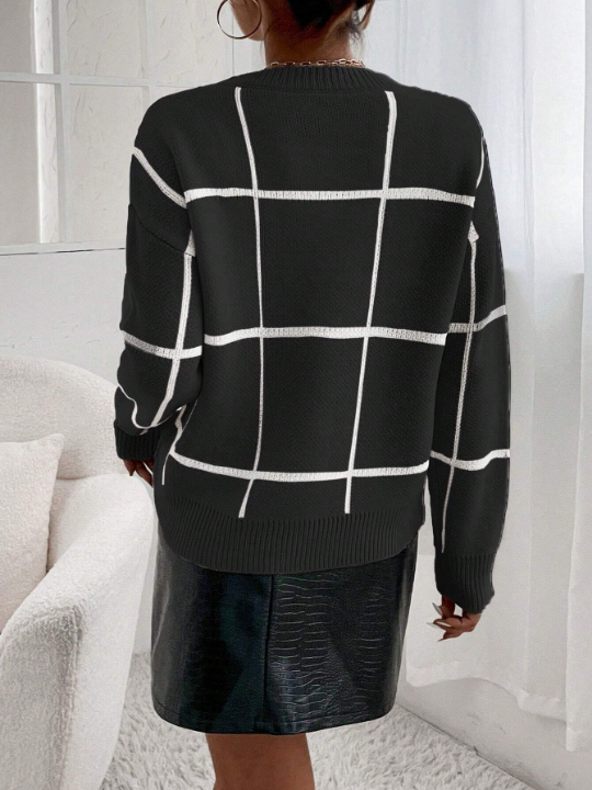 Essnce Plaid Pattern Drop Shoulder Sweater