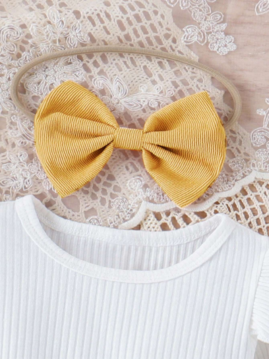 Baby Girl Ruffle Trim Tee & Bow Front Skirt & Headband