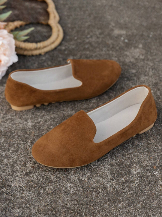 Ladies' Flat Shoes