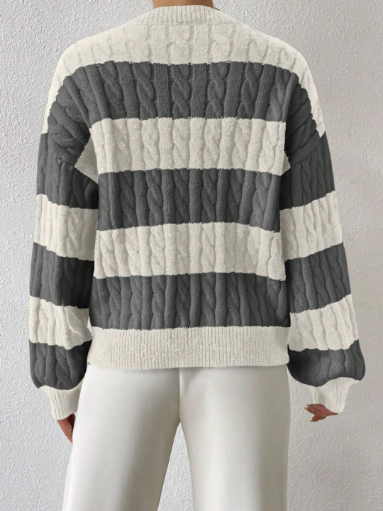 Essnce Two Tone Cable Knit Drop Shoulder Sweater