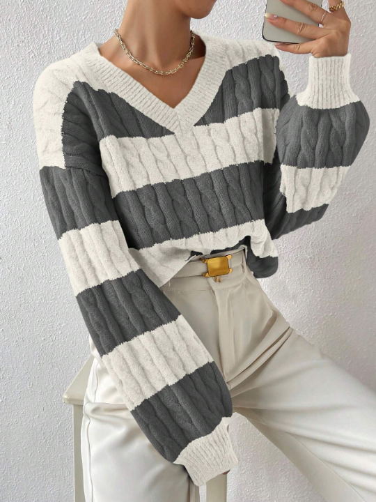 Essnce Two Tone Cable Knit Drop Shoulder Sweater