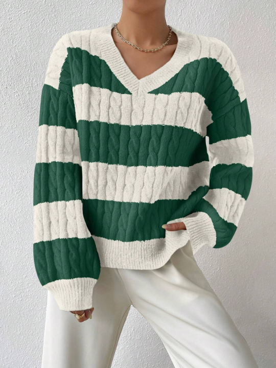 Essnce Two Tone Cable Knit Drop Shoulder Sweater