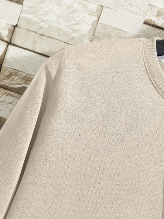 Men Solid Round Neck Sweatshirt Without Necklace