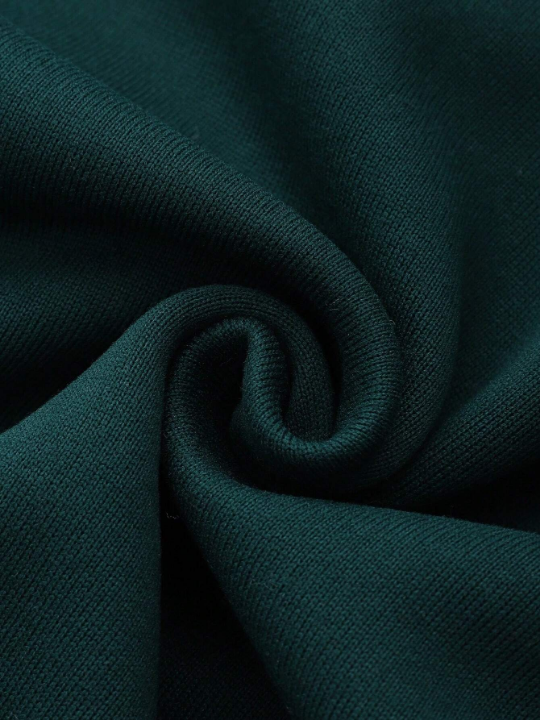 Men Slogan Graphic Kangaroo Pocket Drawstring Hoodie