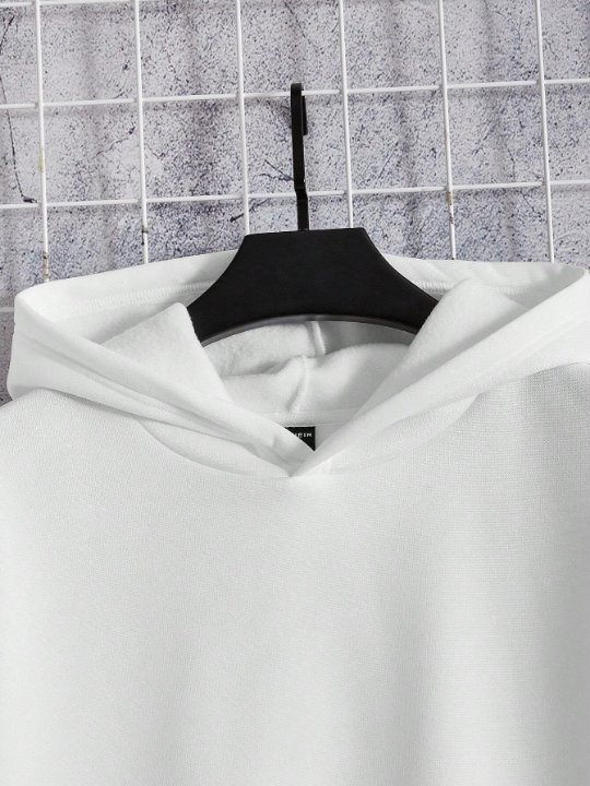 Manfinity LEGND Men's Drop Shoulder Ultra-Loose Hoodie With Playing Card And Skull Print