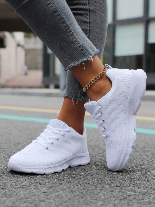 Spring And Autumn Fashionable Casual Non-slip White Knitted Soft Lightweight Breathable Women's Running Shoes