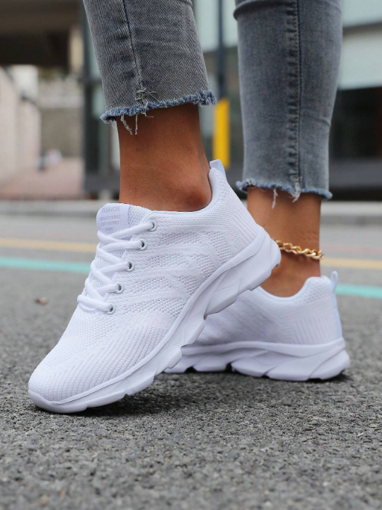 Spring And Autumn Fashionable Casual Non-slip White Knitted Soft Lightweight Breathable Women's Running Shoes